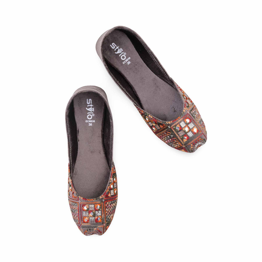 Brown Ethnic Khussa For Ladies EC8830