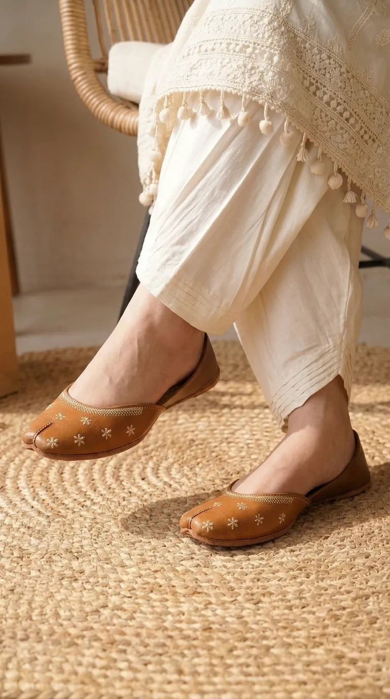 Brown Leather Khussa For Ladies EC8923