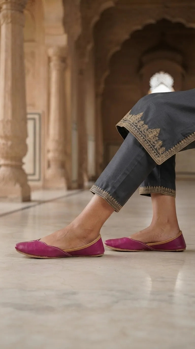 Skpink Leather Khussa For Ladies EC8925