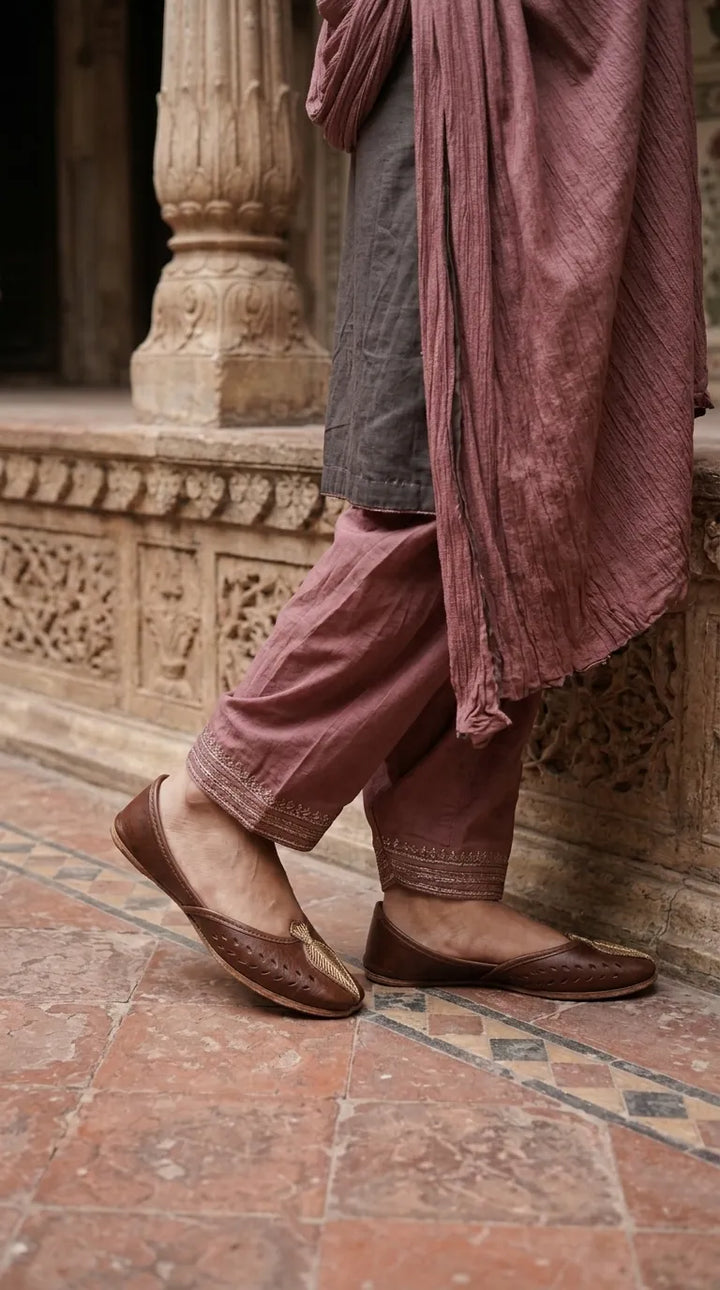 Brown Leather Khussa For Ladies EC8931