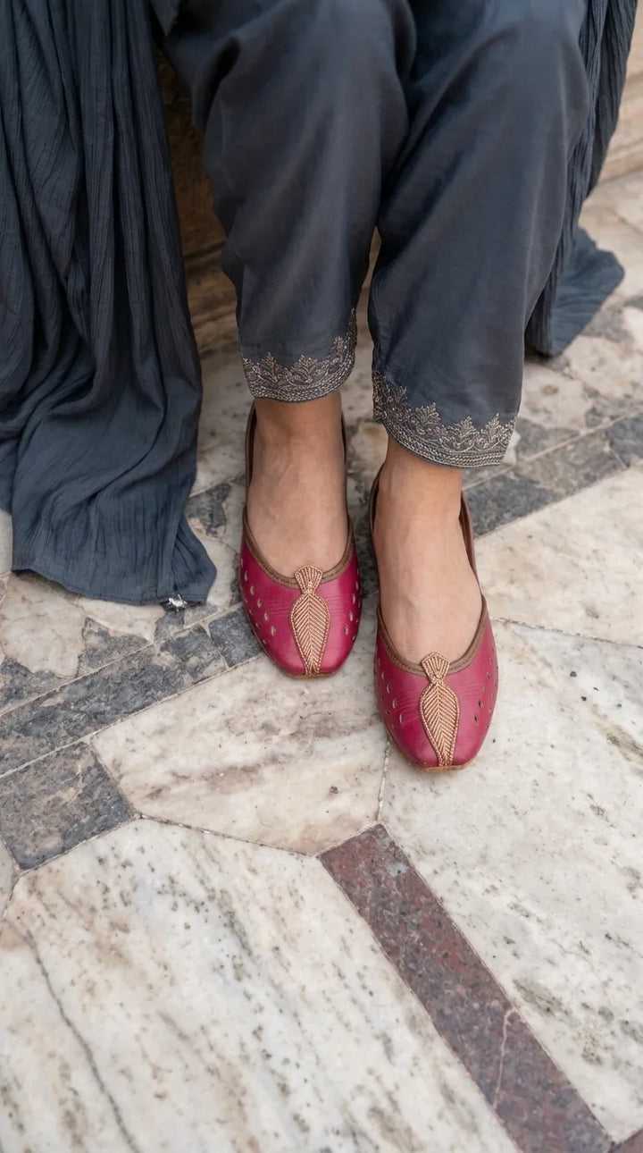 Maroon Leather Khussa For Ladies EC8931