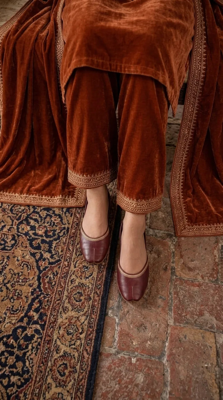 Maroon Leather Khussa For Ladies EC8934