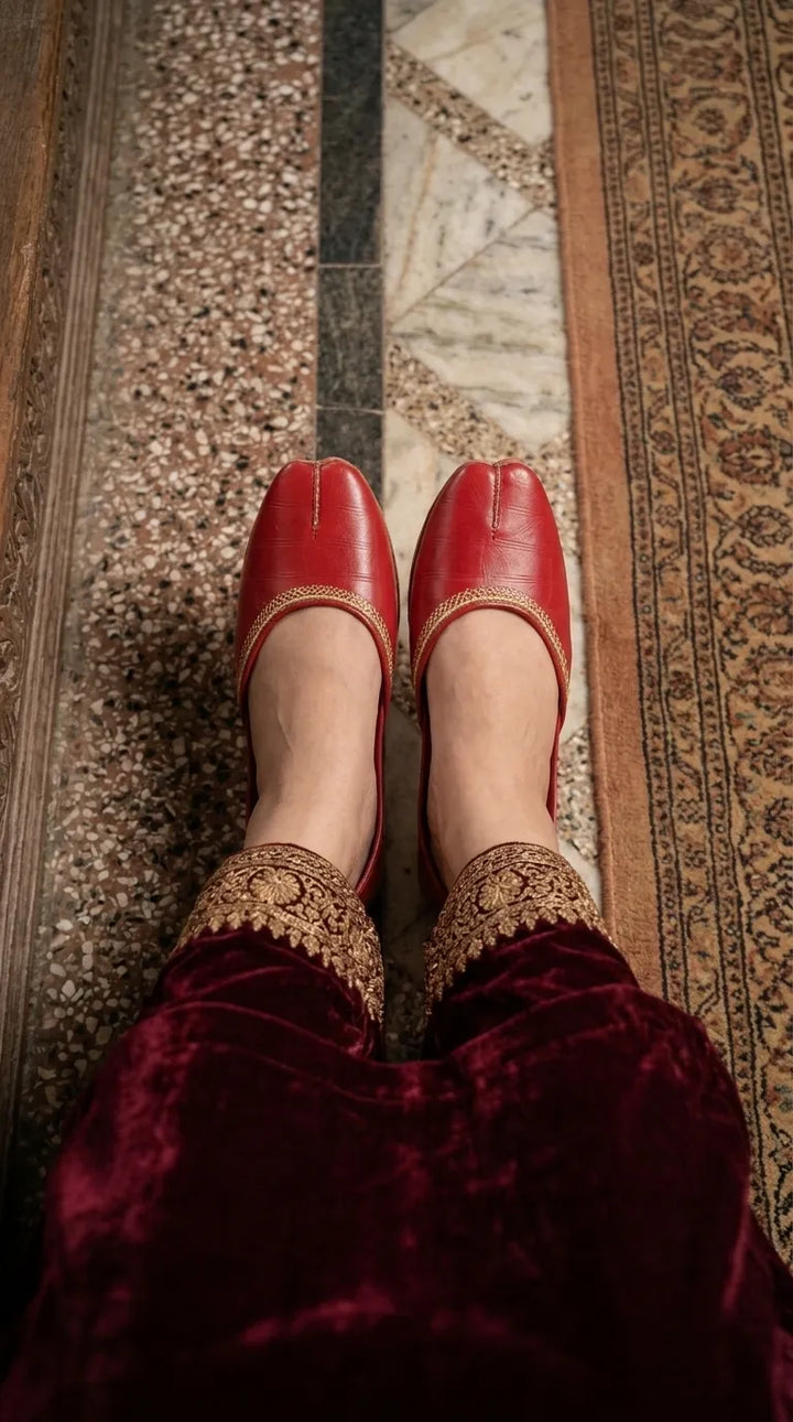 Red Leather Khussa For Ladies EC8934