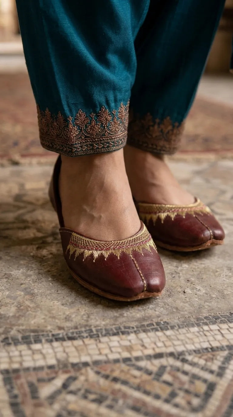 Maroon Leather Khussa For Ladies EC8937