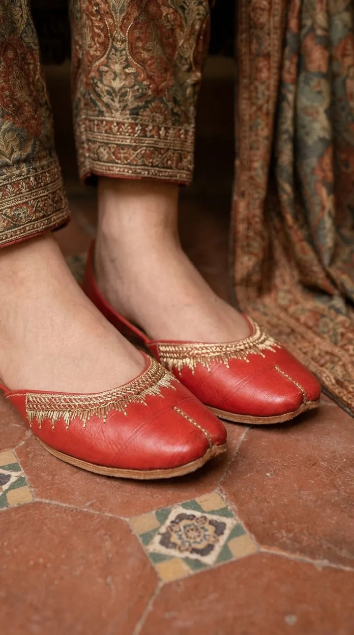 Red Leather Khussa For Ladies EC8937