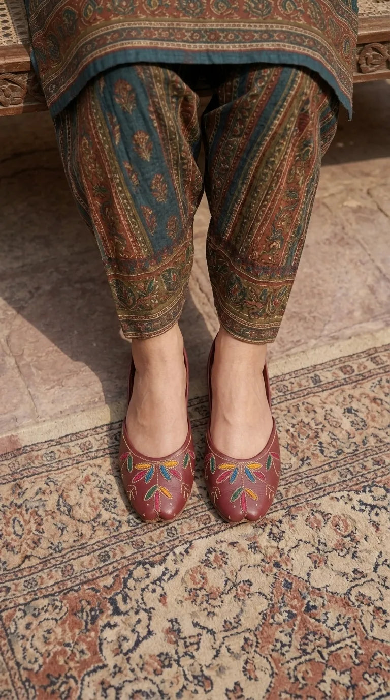 Maroon Leather Khussa For Ladies EC9102