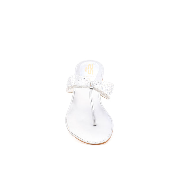 Silver Fancy Chappal FN0582