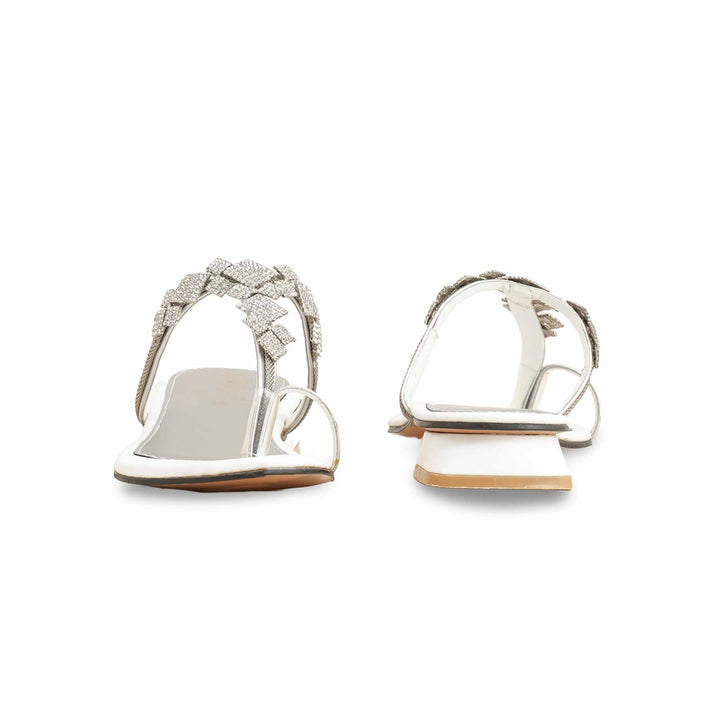 White Fancy Chappal For Ladies FN0729