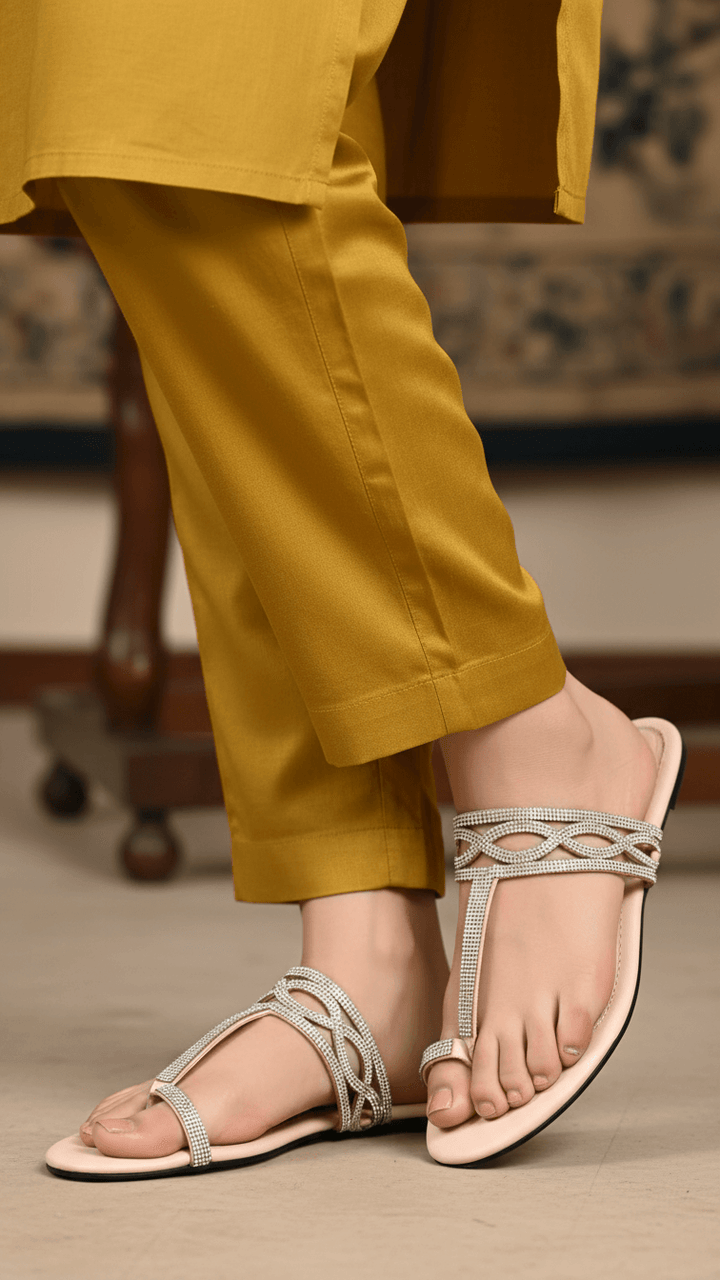 Fawn Fancy Chappal FN0741