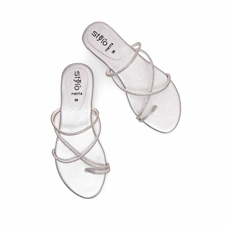 Silver Fancy Chappal FN0774