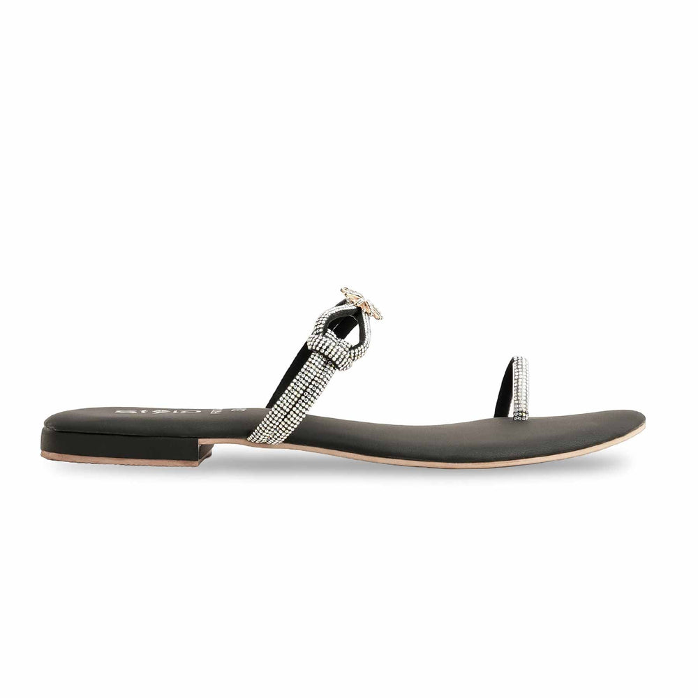 Black Fancy Chappal FN0784