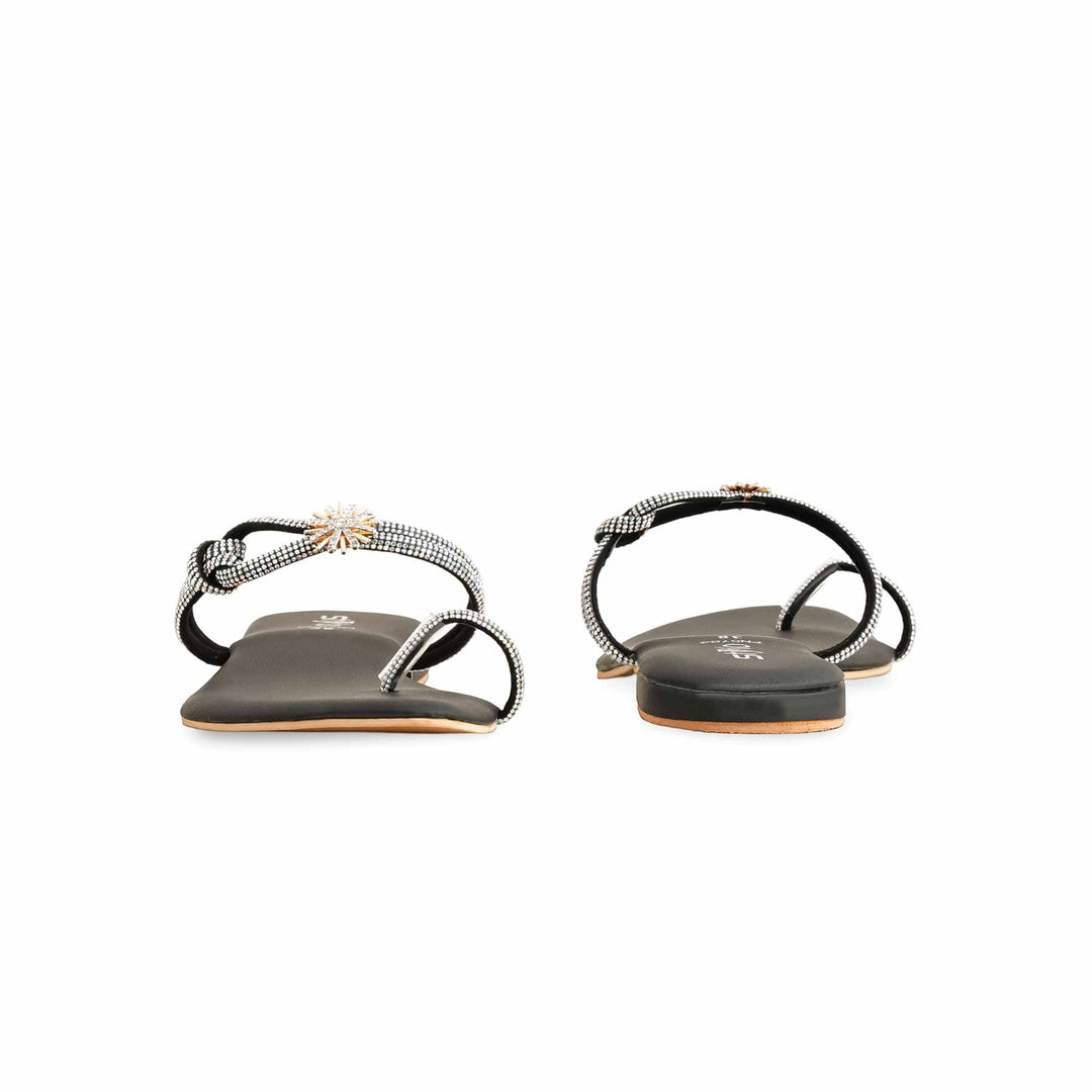 Black Fancy Chappal FN0784