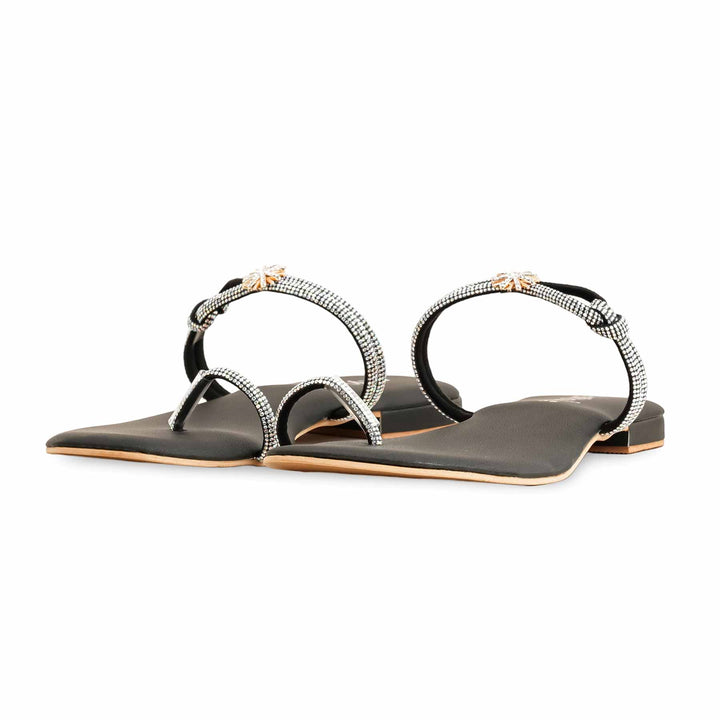 Black Fancy Chappal FN0784