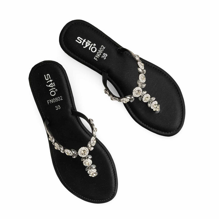 Black Fancy Chappal FN0802