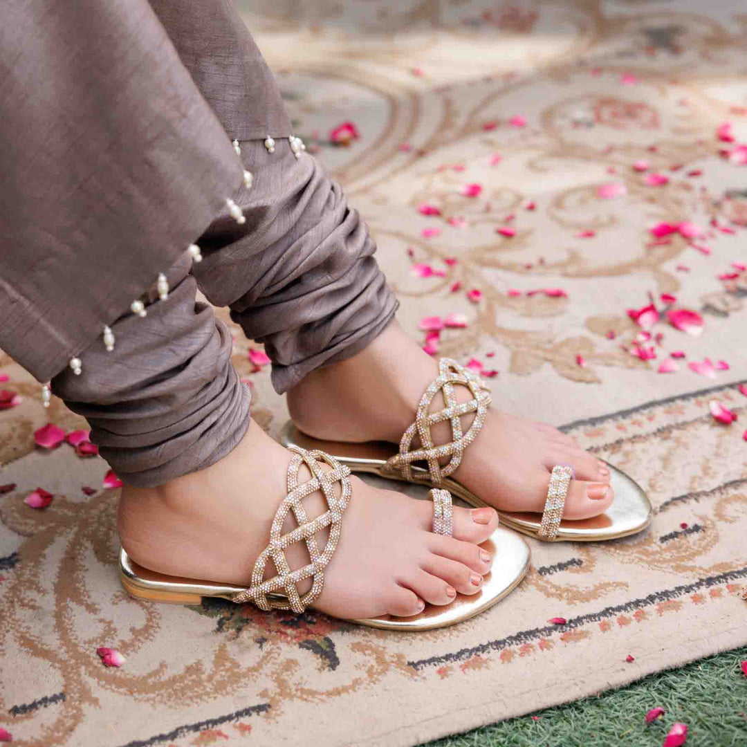 Golden Fancy Chappal For Women FN0804