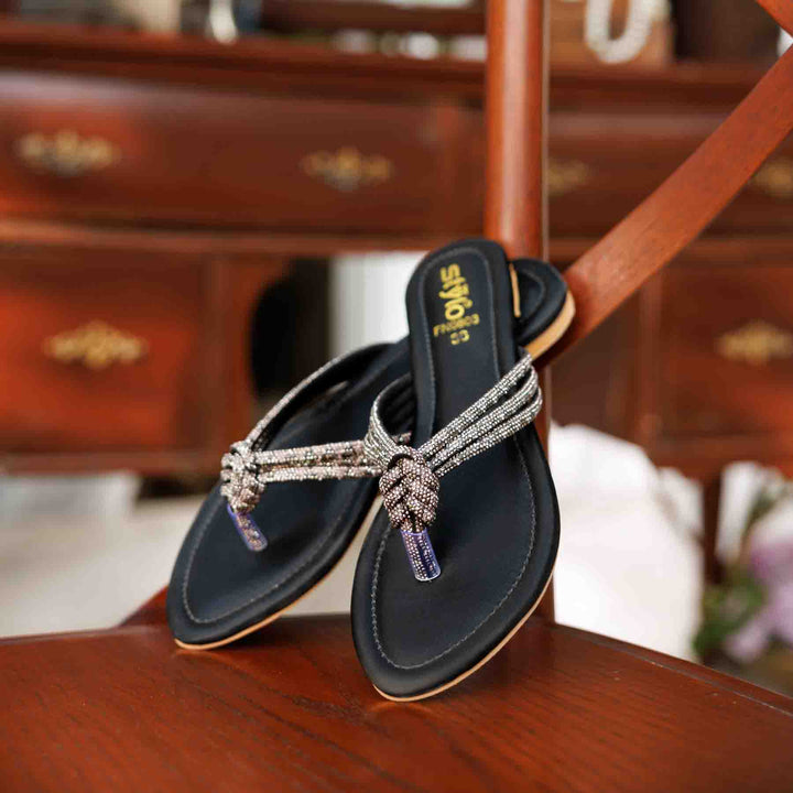 Black Fancy Chappal FN0808