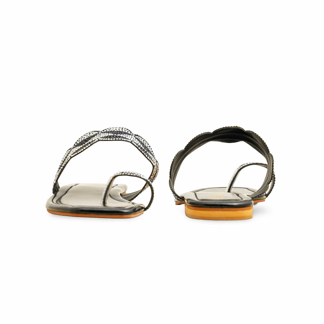 Black Fancy Chappal FN0817