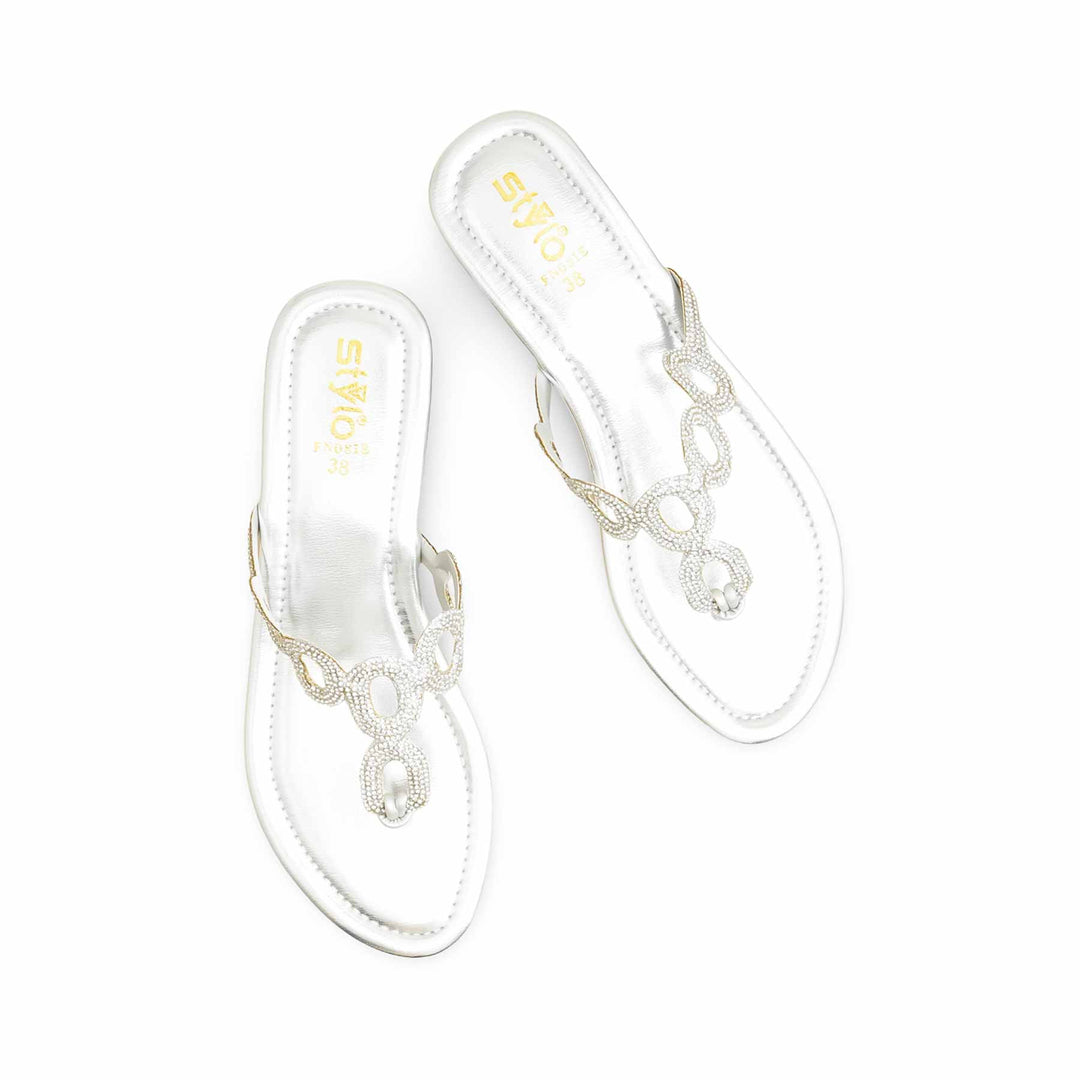 Silver Fancy Chappal FN0818