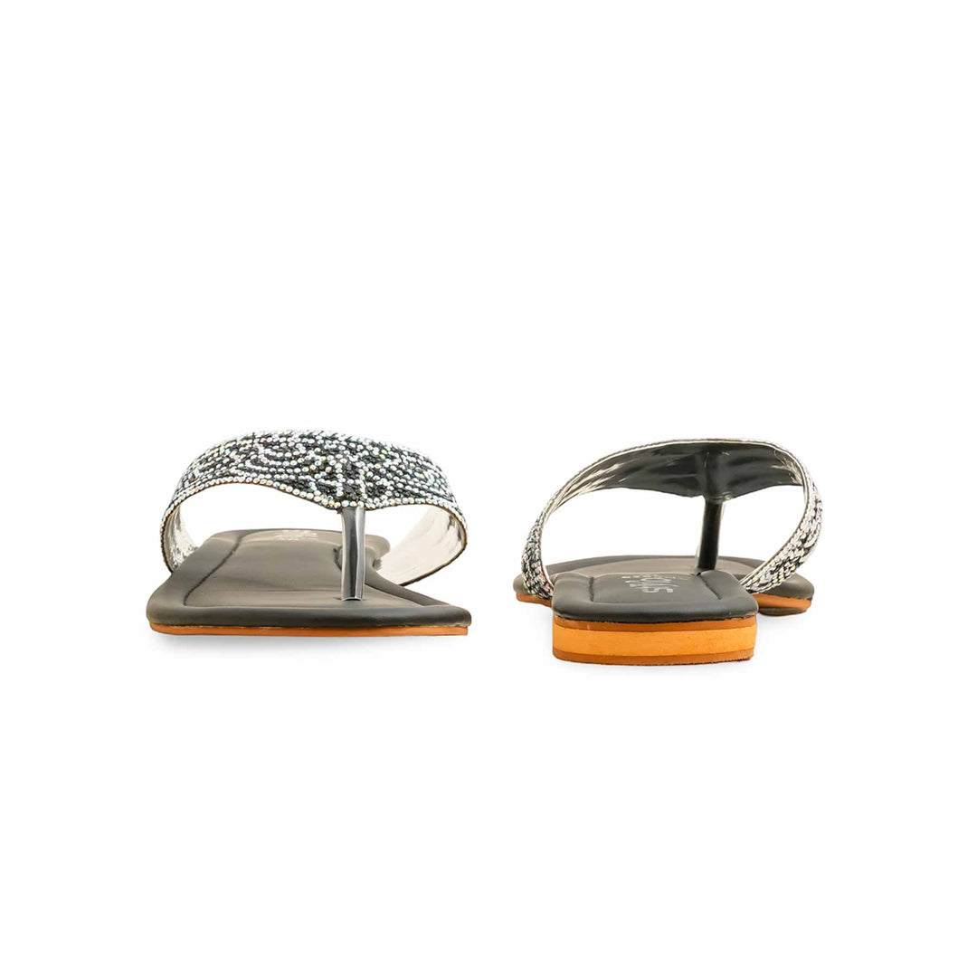 Black Fancy Chappal FN0820