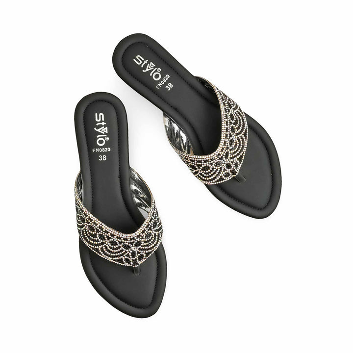 Black Fancy Chappal FN0820