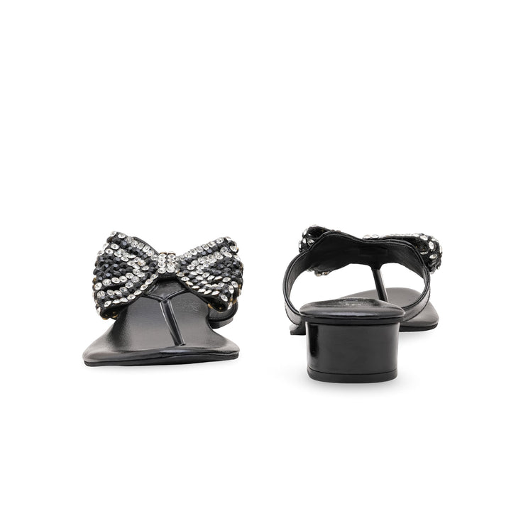 Black Fancy Chappal For Women FN0821