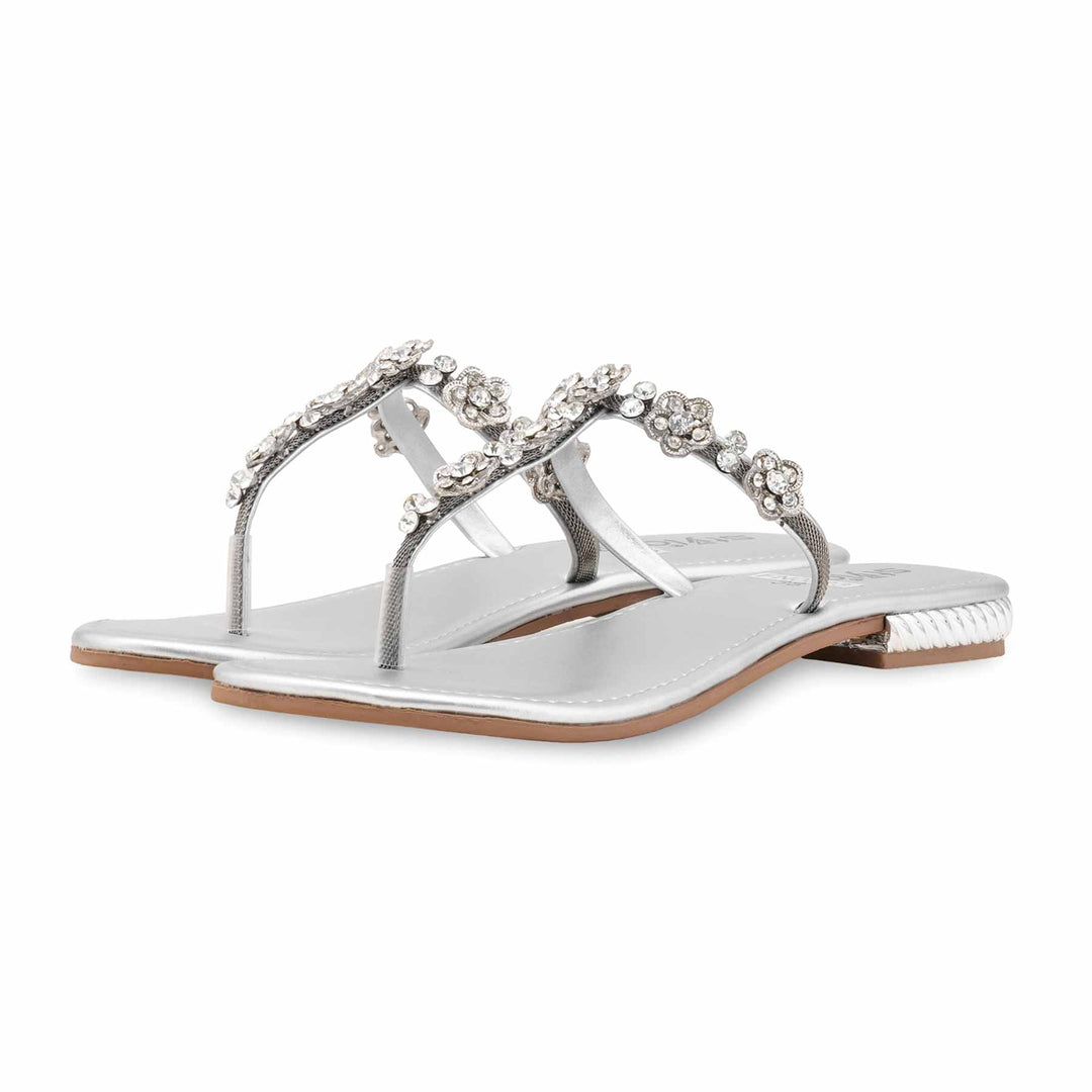 Silver Fancy Chappal For Women FN0823