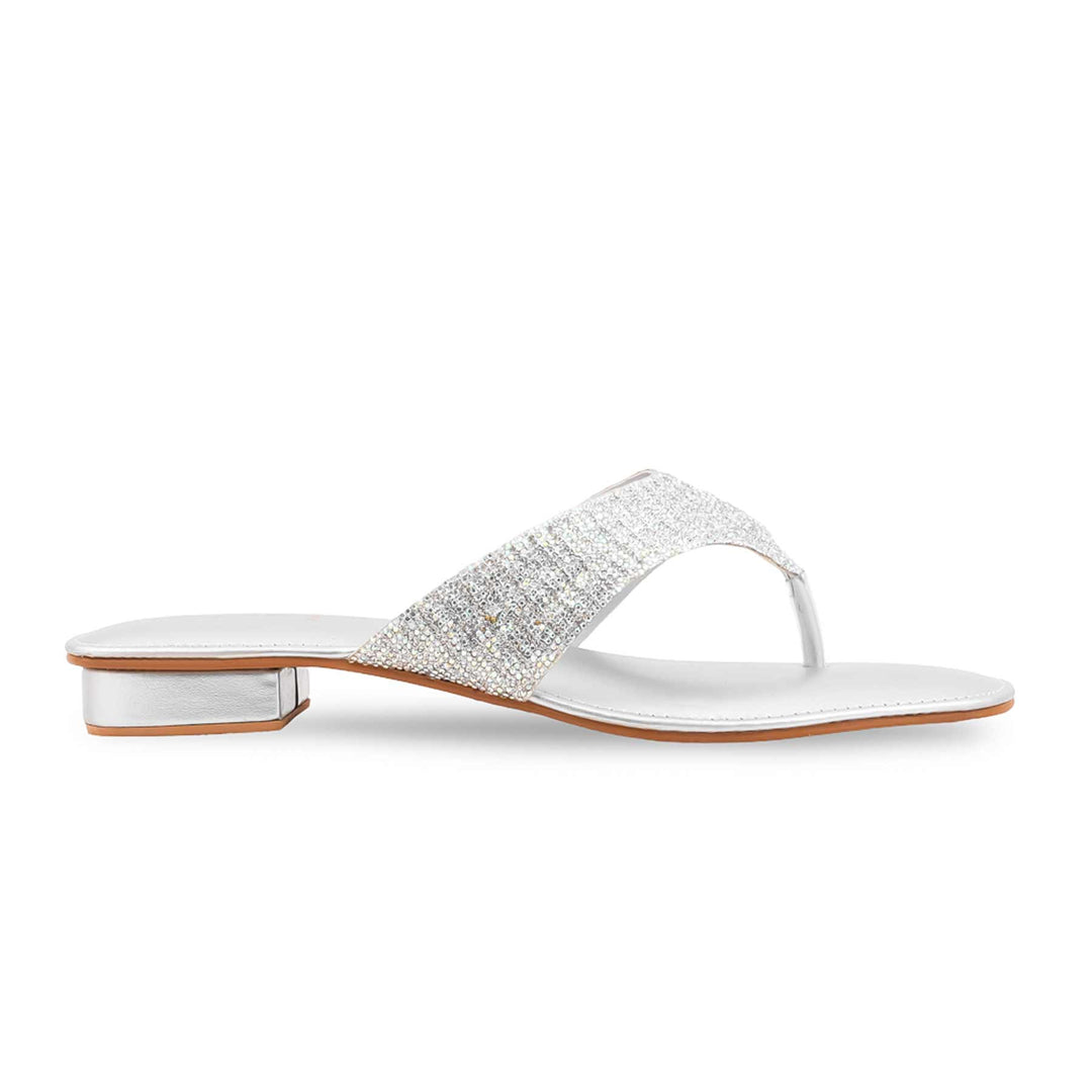 Silver Fancy Chappal For Women FN0832