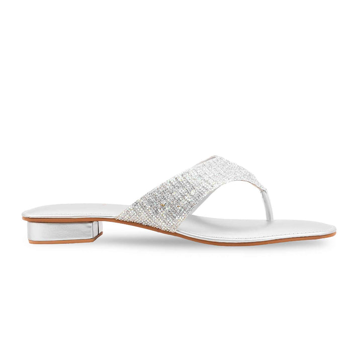 Silver Fancy Chappal For Women FN0832