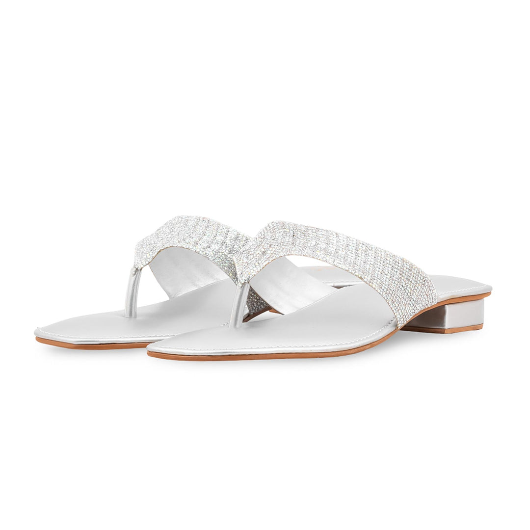 Silver Fancy Chappal For Women FN0832