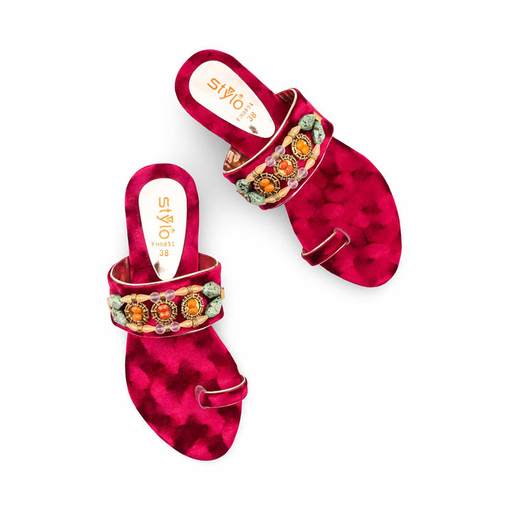 Maroon Fancy Chappal For Ladies FN0851