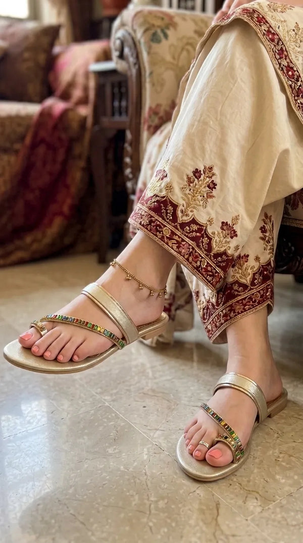 Golden Fancy Chappal For Women FN0864