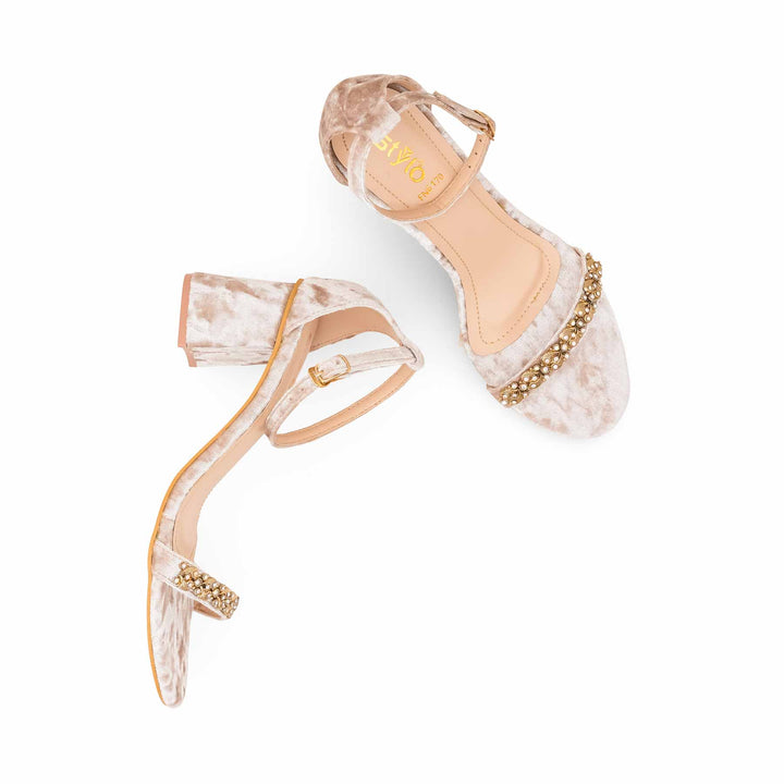 Golden Fancy Sandal For Women FN6170