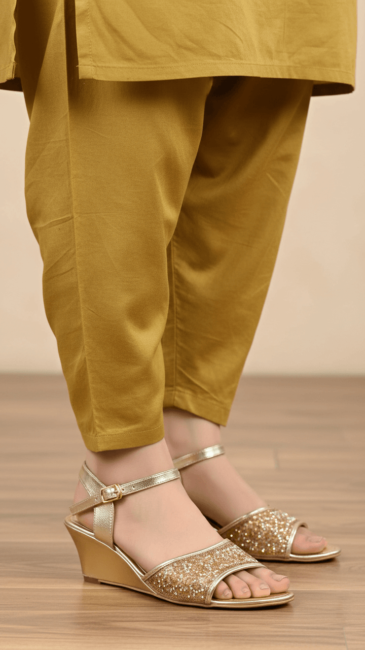 Golden Fancy Sandal For Women FN6201