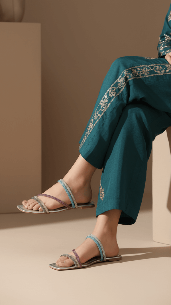 Silver Fancy Slipper FN7823