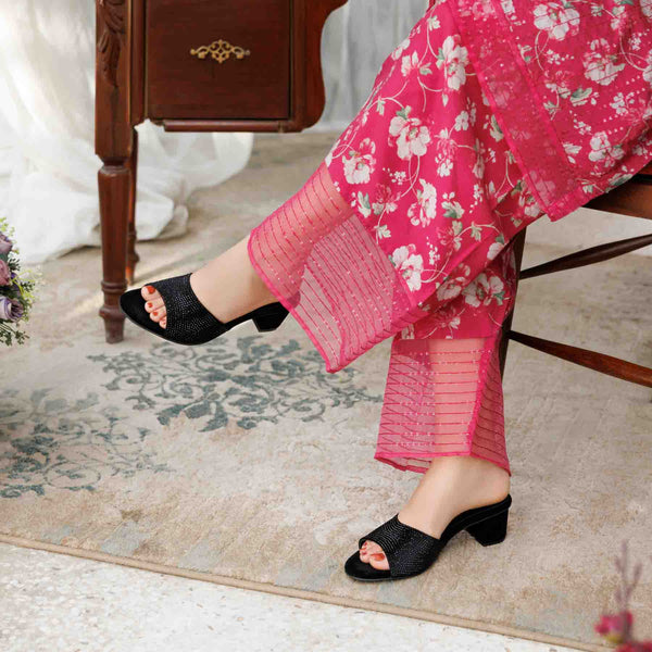 Black Fancy Slipper FN7959