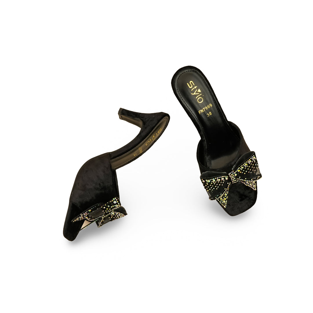 Black Fancy Slipper For Ladies FN7969