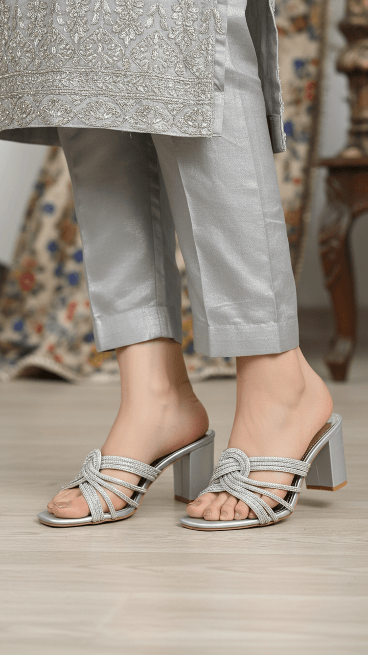 Silver Fancy Slipper FN7992