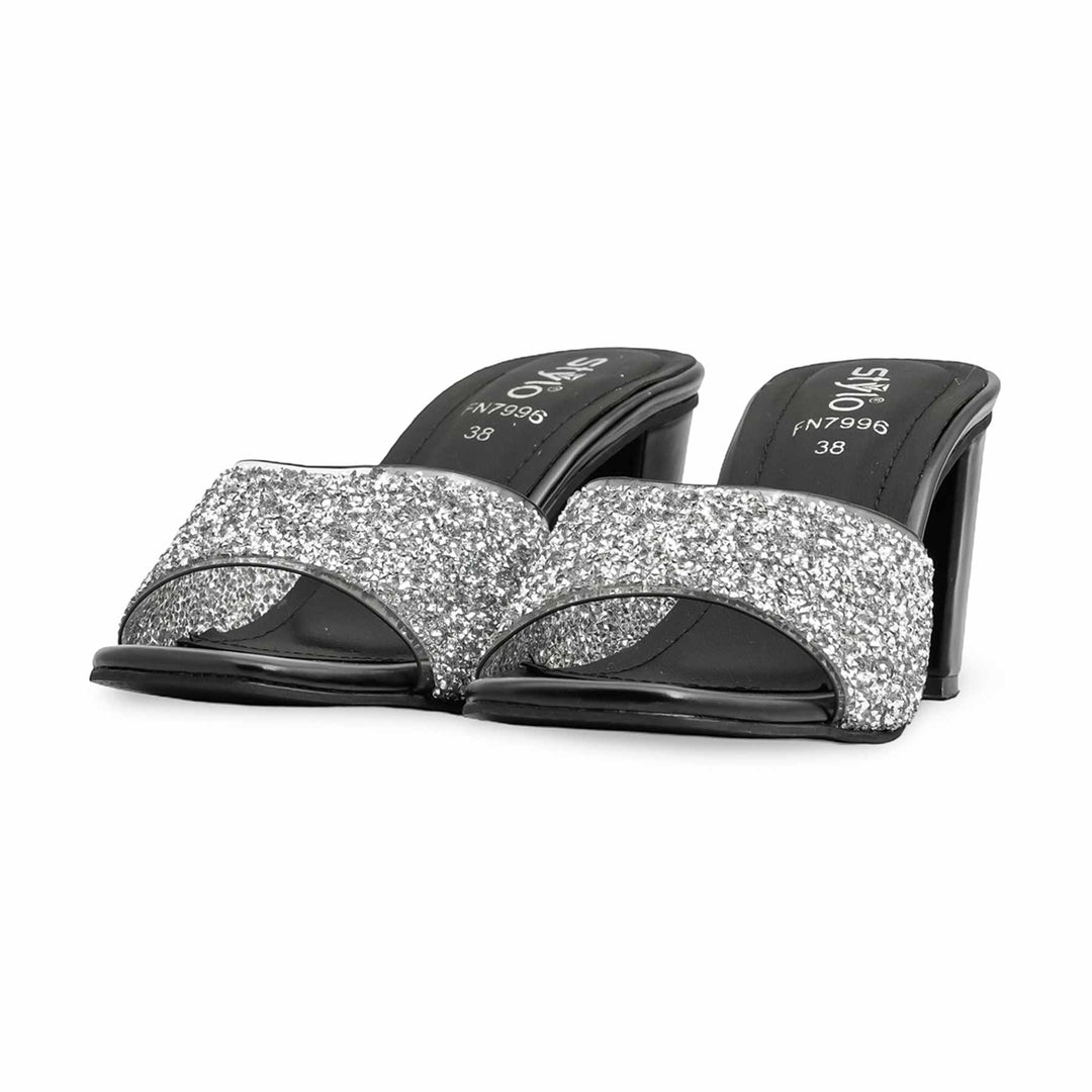 Black Fancy Slipper FN7996