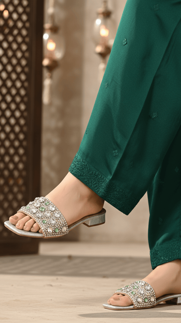 Golden Fancy Women Slipper FN8033