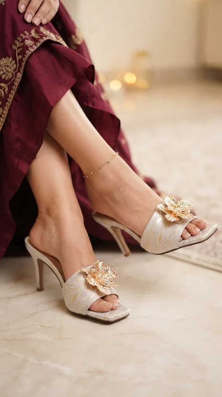 Golden Fancy Slipper For Ladies FN8042