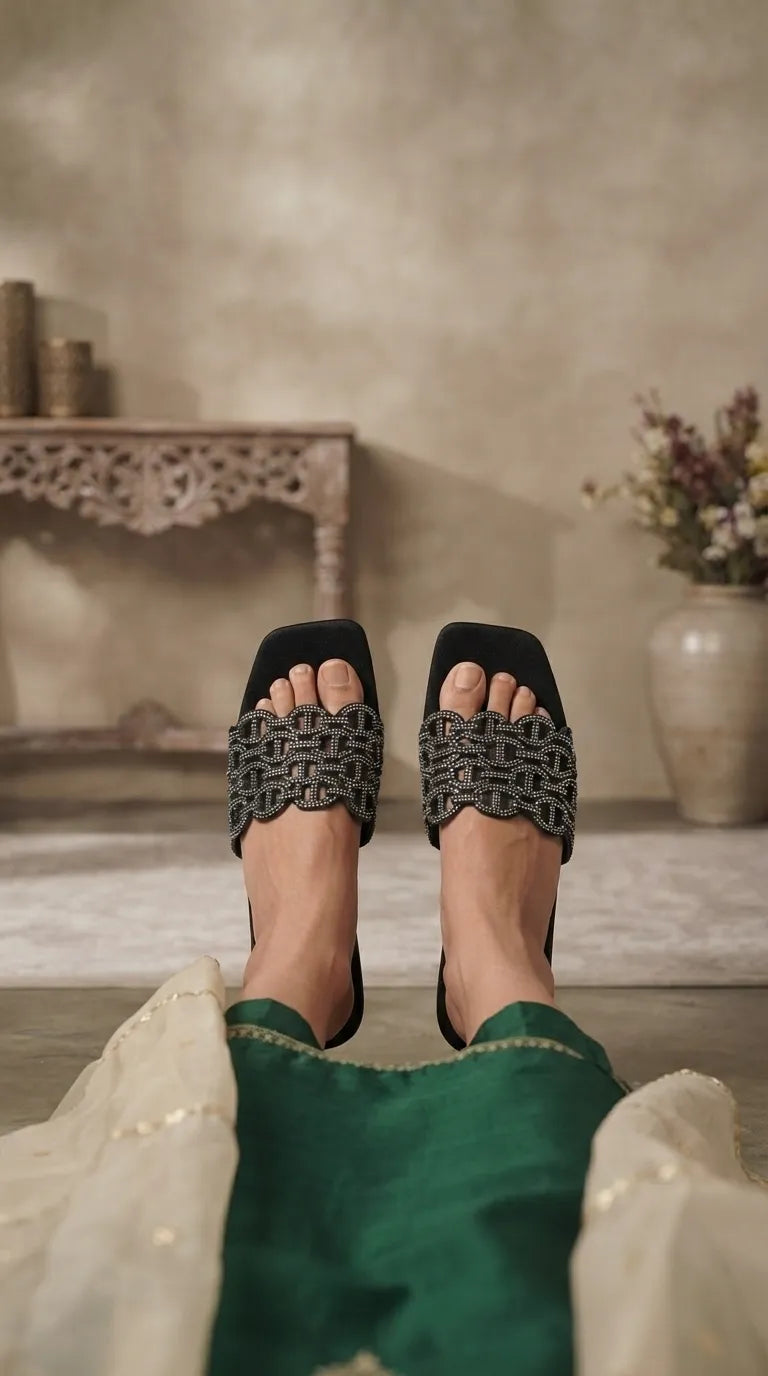 Black Fancy Slipper For Women FN8135