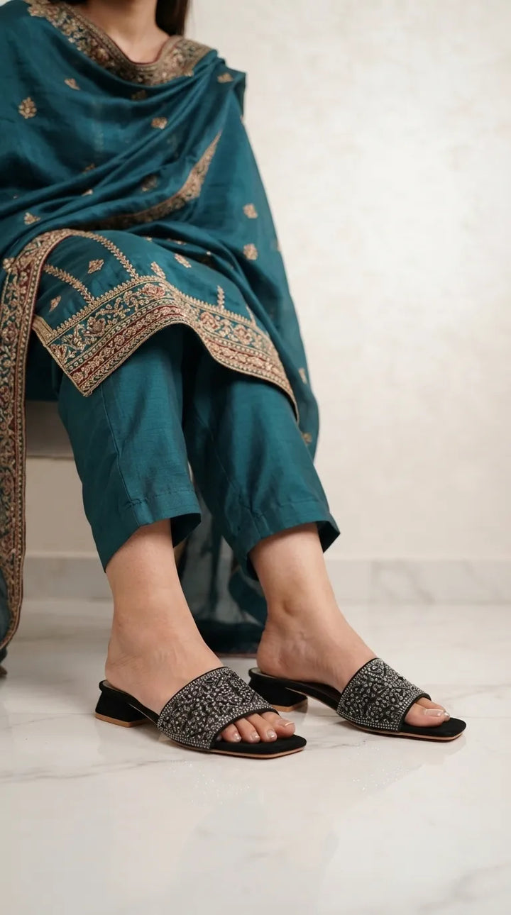 Black Fancy Slipper For Women FN8294