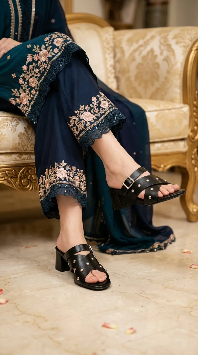 Black Formal Slipper For Ladies FR8454
