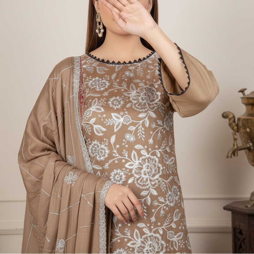 3PC Unstitched Embroidered Suit US5495