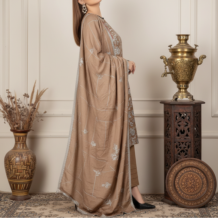 3PC Unstitched Embroidered Suit US5495