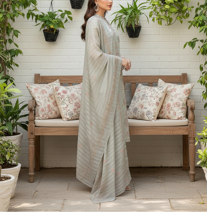 3PC Unstitched Embroidered Suit US5511