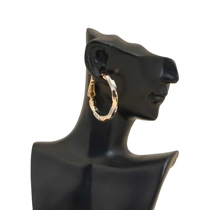Earrings- J0610774