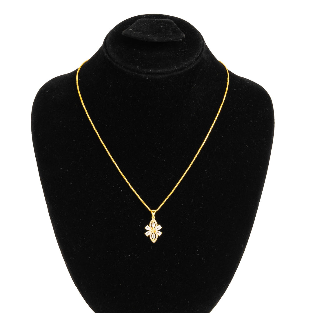 GOLDEN PENDENT J42937