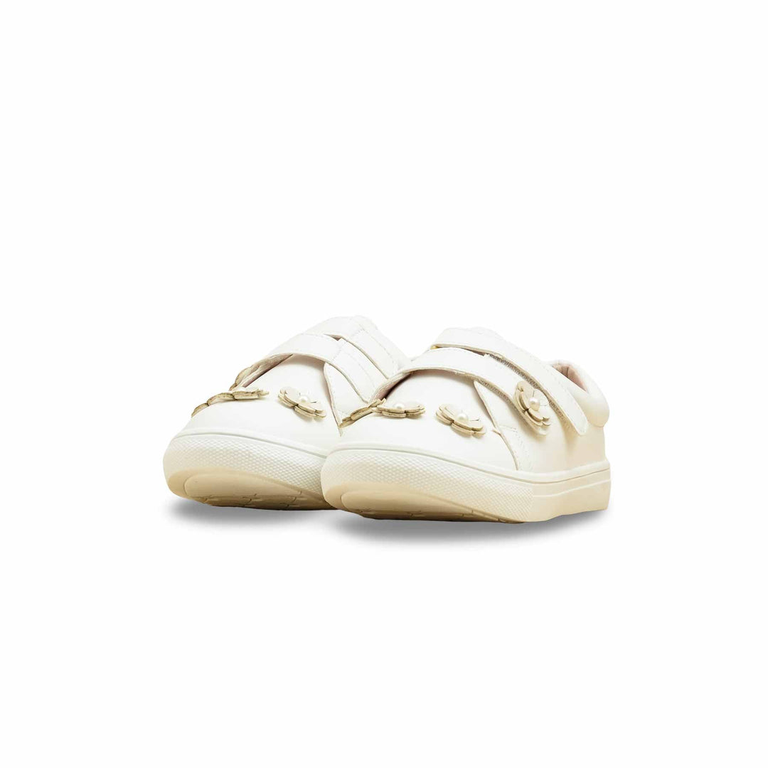 Girls White Casual Jogger KD1951