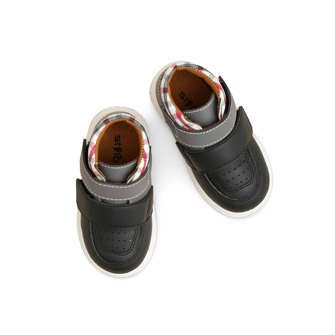 Boys Black Casual Jogger KD1962